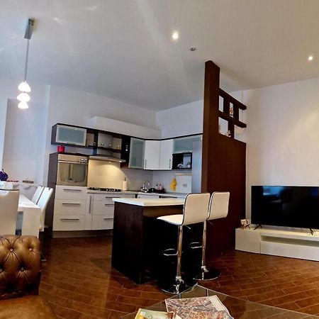 Queen Of Stay - Apartment Lili Rijeka Buitenkant foto